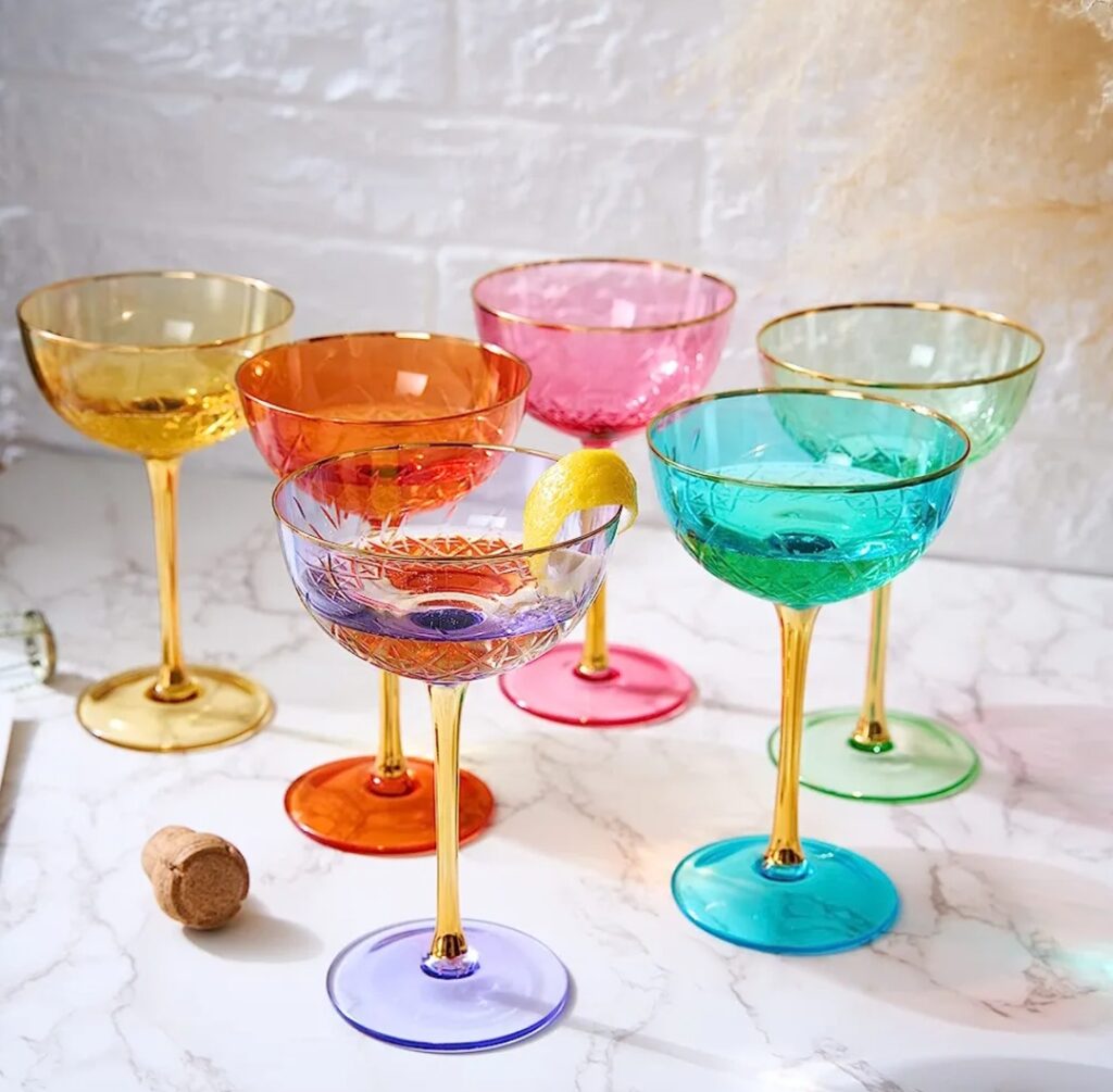 vintage art deco coupe for champagne, martini, cocktails glasses best christmas gifts for a lady who is newly married